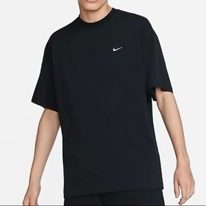 Nike Solo Swoosh Tee